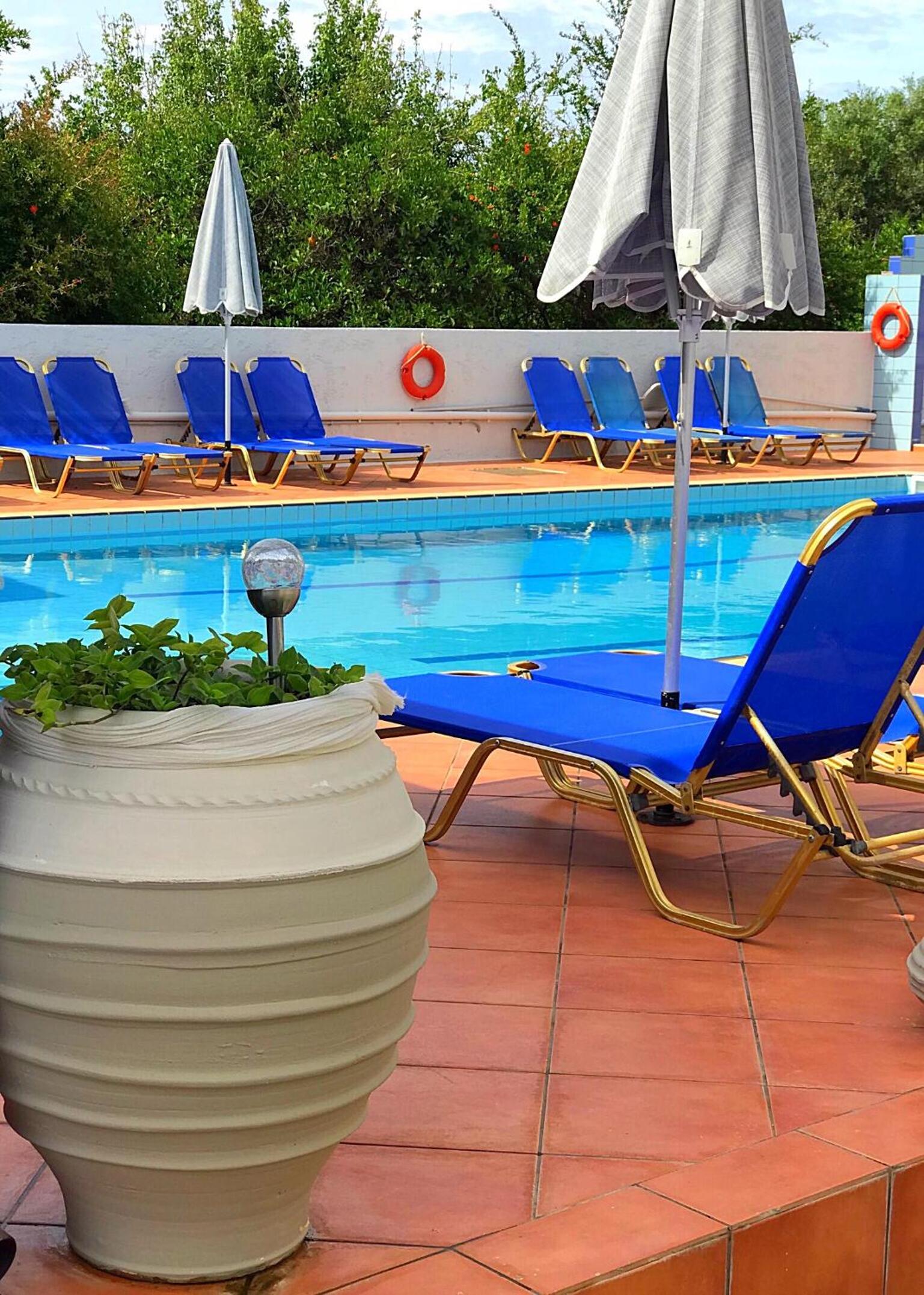 Maria Hotel 45/56
