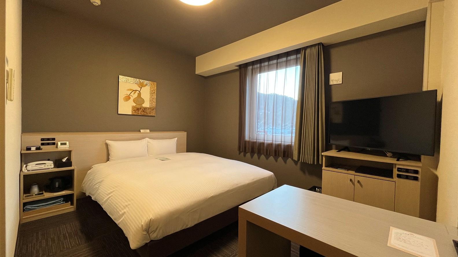 Semi Room, Standard, Semi Double Bed, Smoking