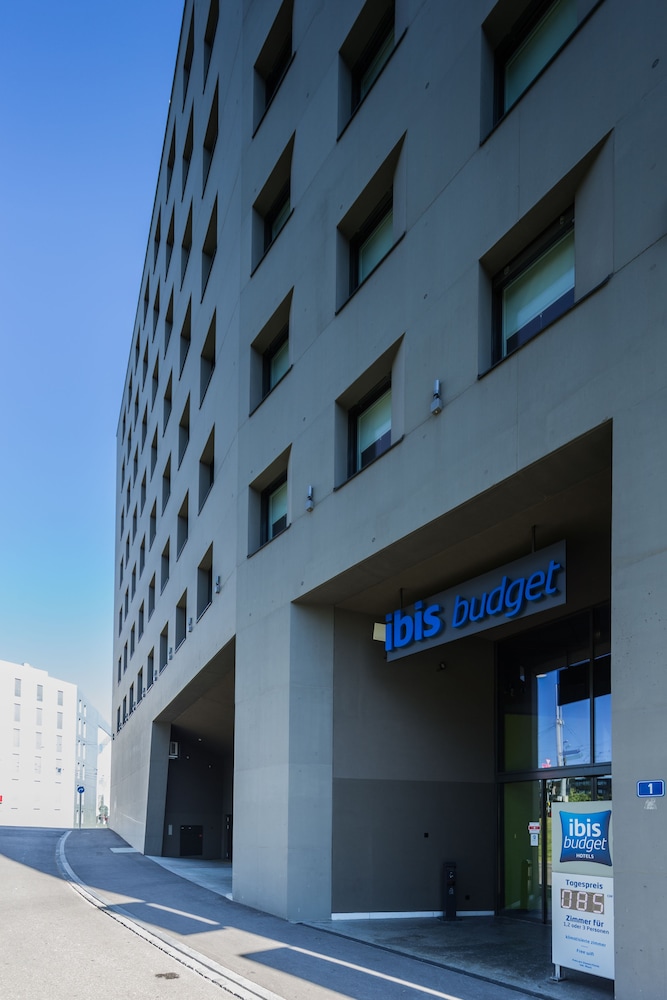 Ibis Budget Basel City 8/68