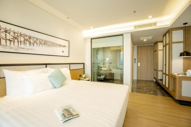 City, Deluxe, Double Bed
