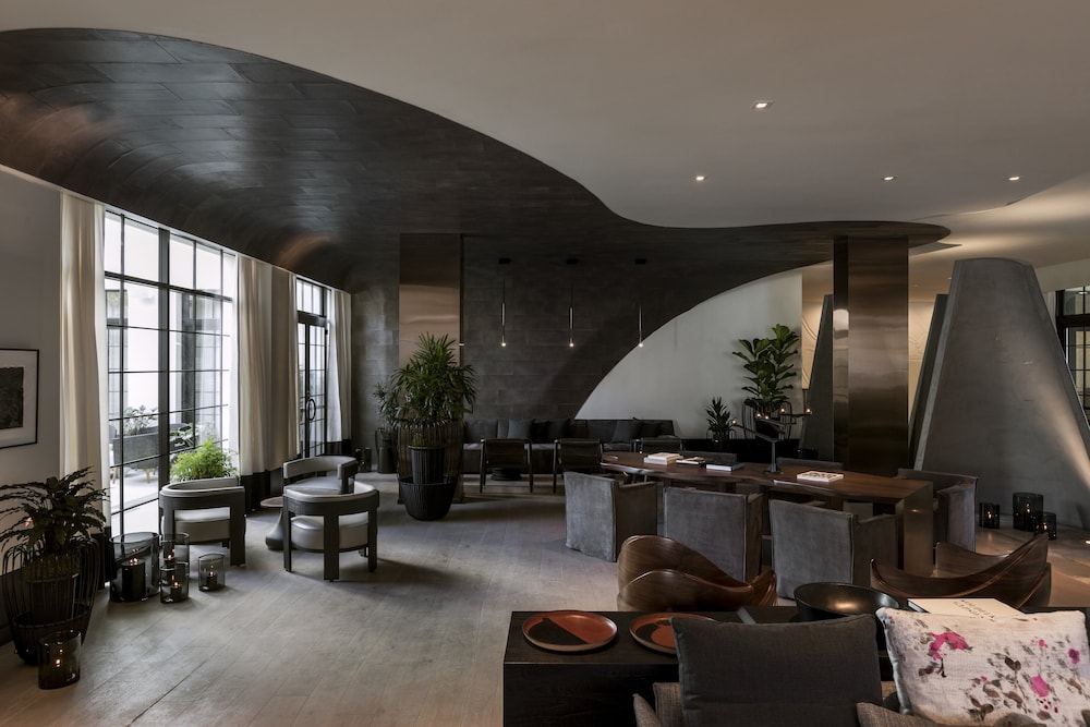 Kimpton La Peer Hotel 55/82