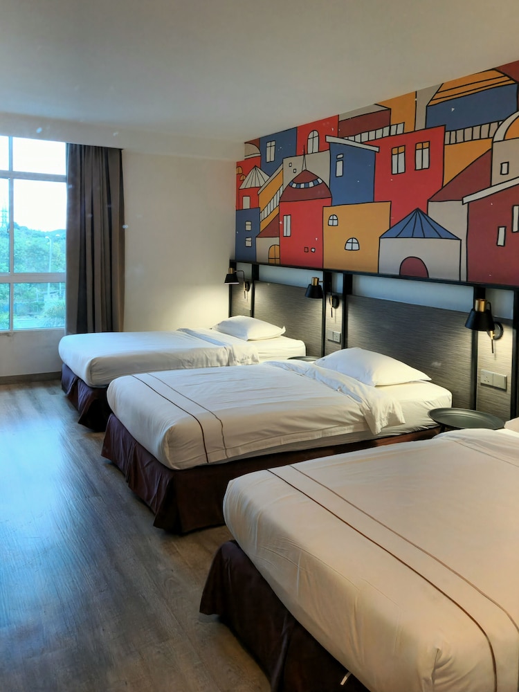 K Hotel Kota Kinabalu 9/35