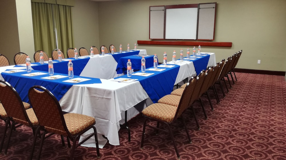 Hampton Inn By Hilton Ciudad Victoria 43/50