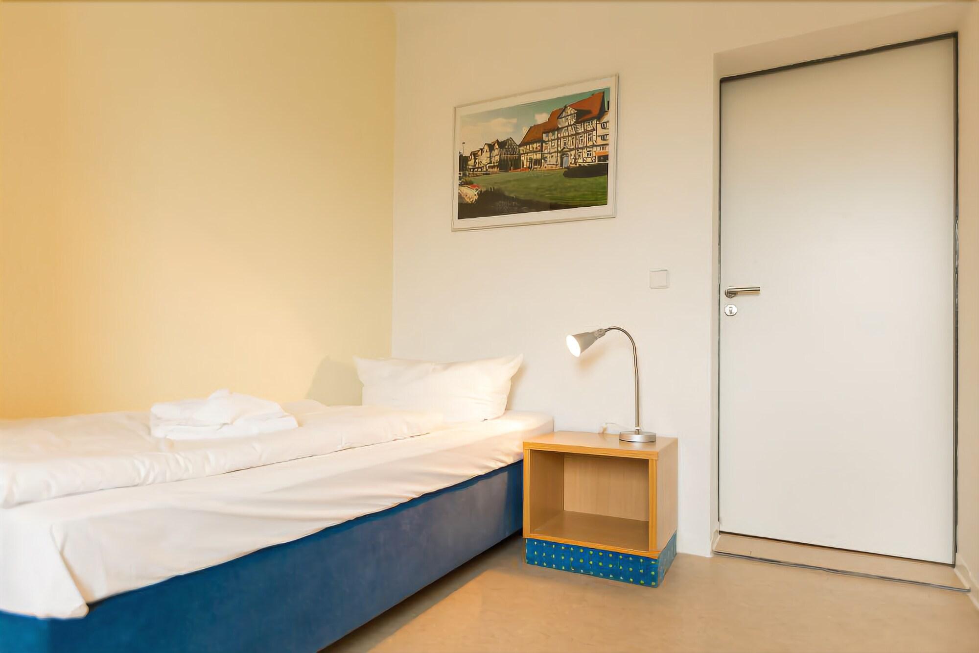SKYHOTEL Merseburg 12/27
