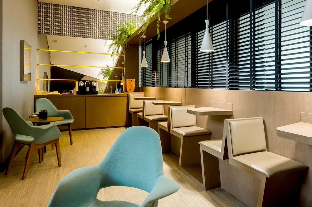 Grand Mercure Brasilia Eixo Monumental 46/73