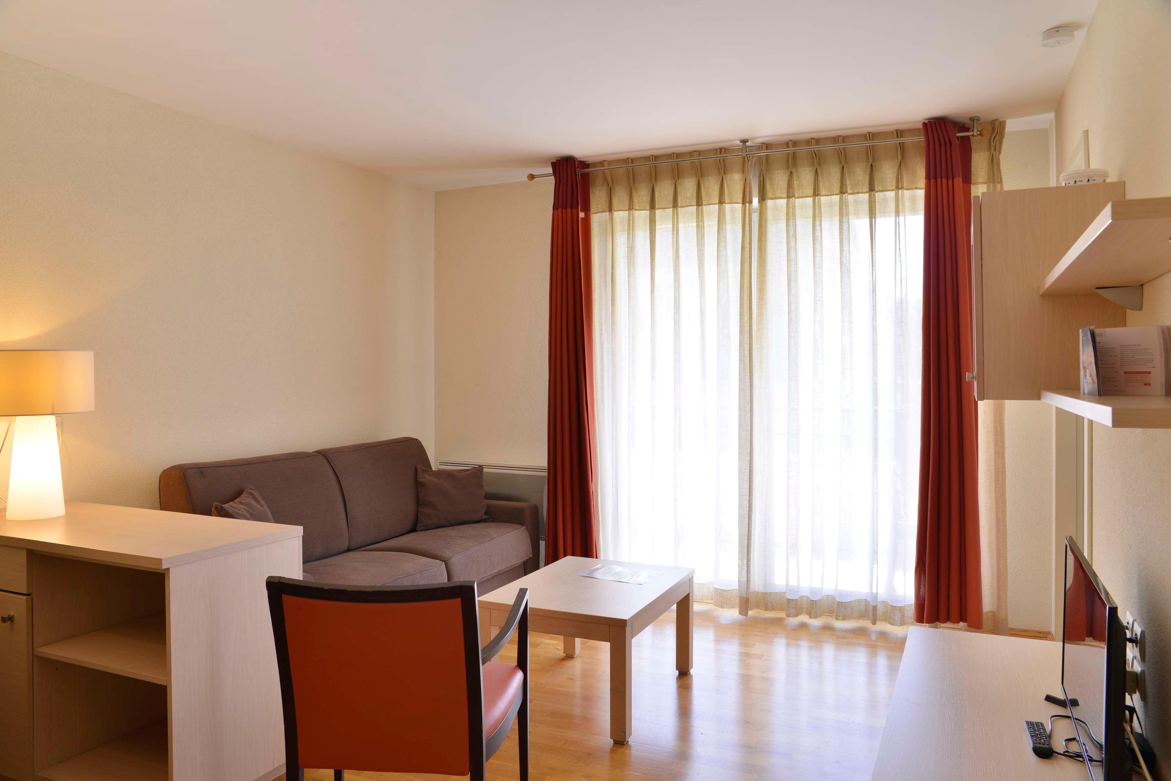 Hotel and Residence Vacances Bleues - La Villa du Lac 31/50