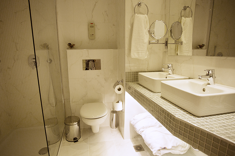 Kolymbia Bay Art - Adults Only 64/65