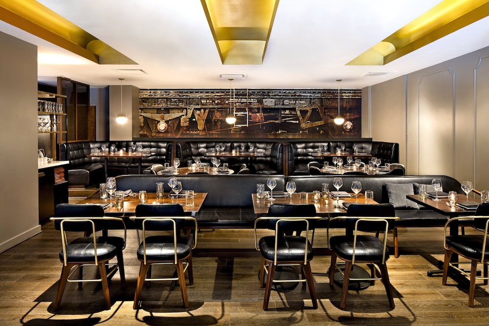 Kimpton Hotel Monaco Baltimore Inner Harbor 65/82