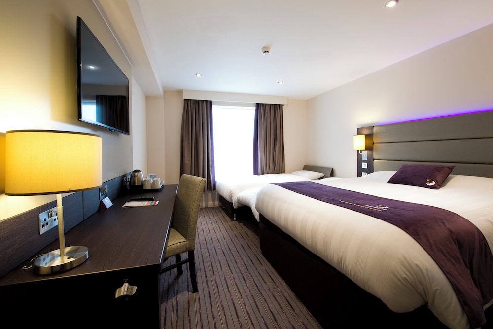 Premier Inn Buxton hotel 20/57