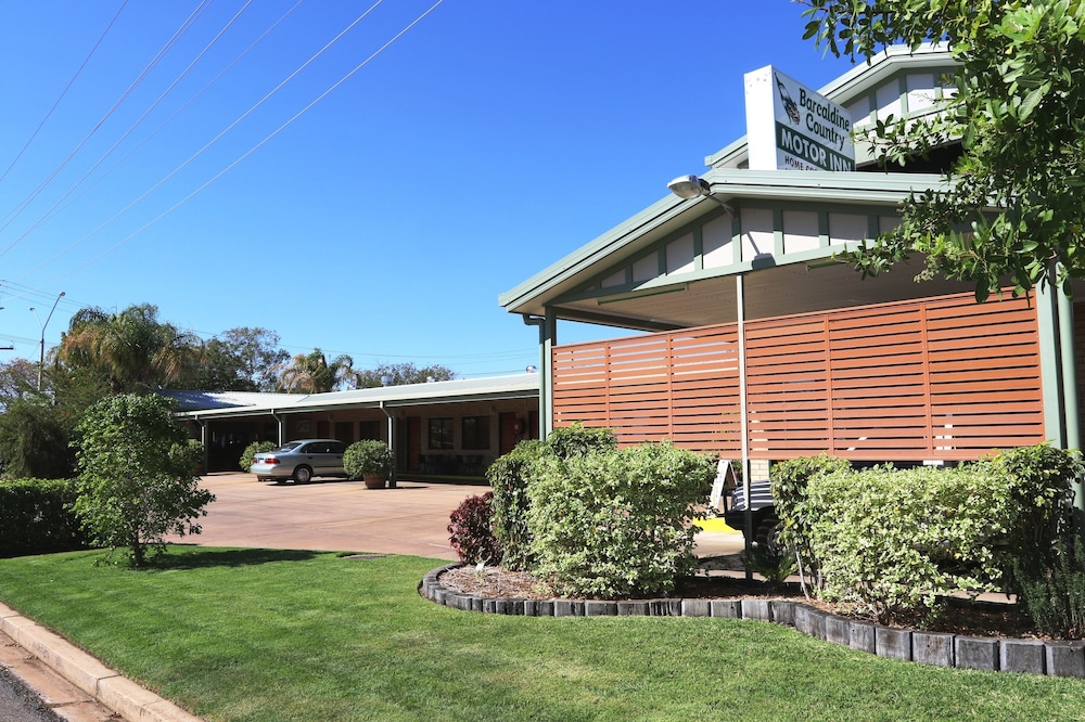 Barcaldine Country Motor Inn 37/45