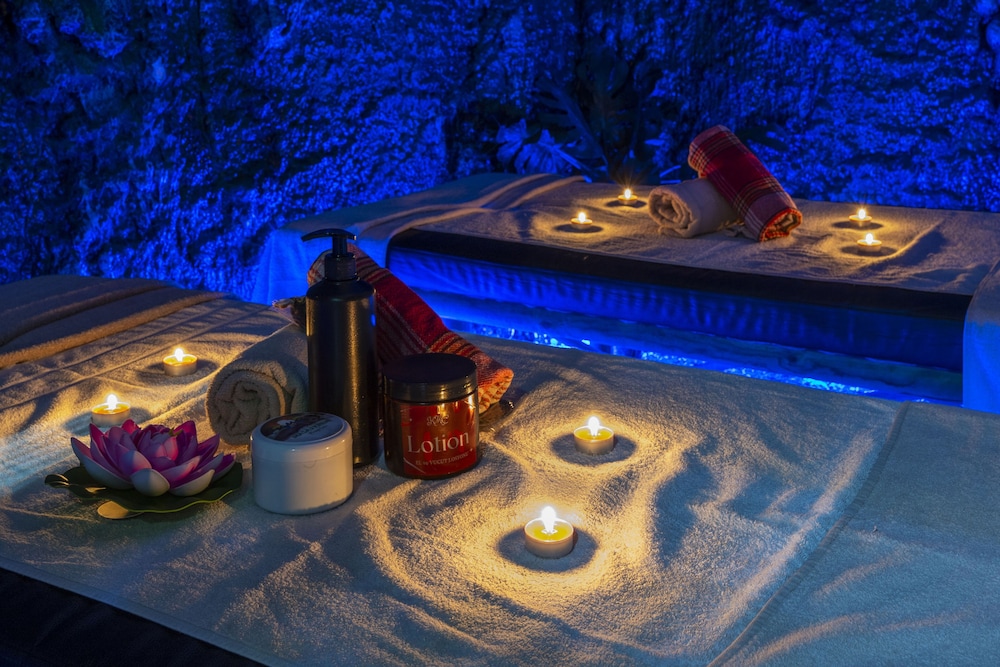 Litros Hotel & Spa 48/50