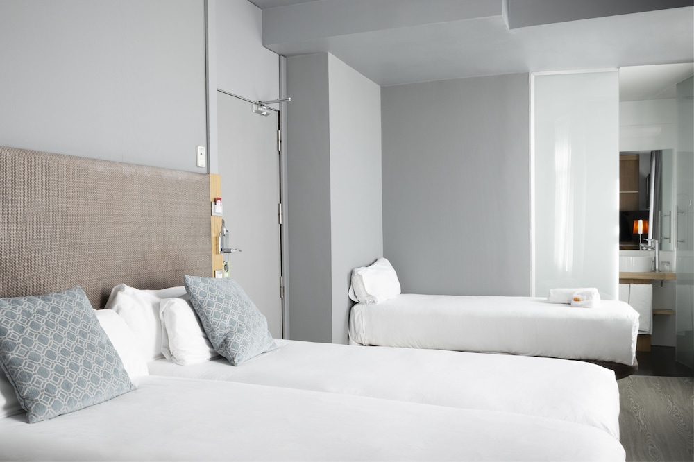 Petit Palace Alcala Torre Hotel 9/55