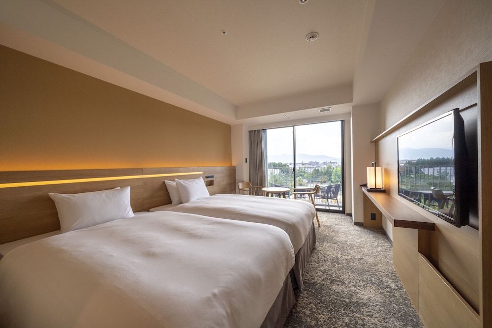 Umekoji Potel KYOTO 10/50