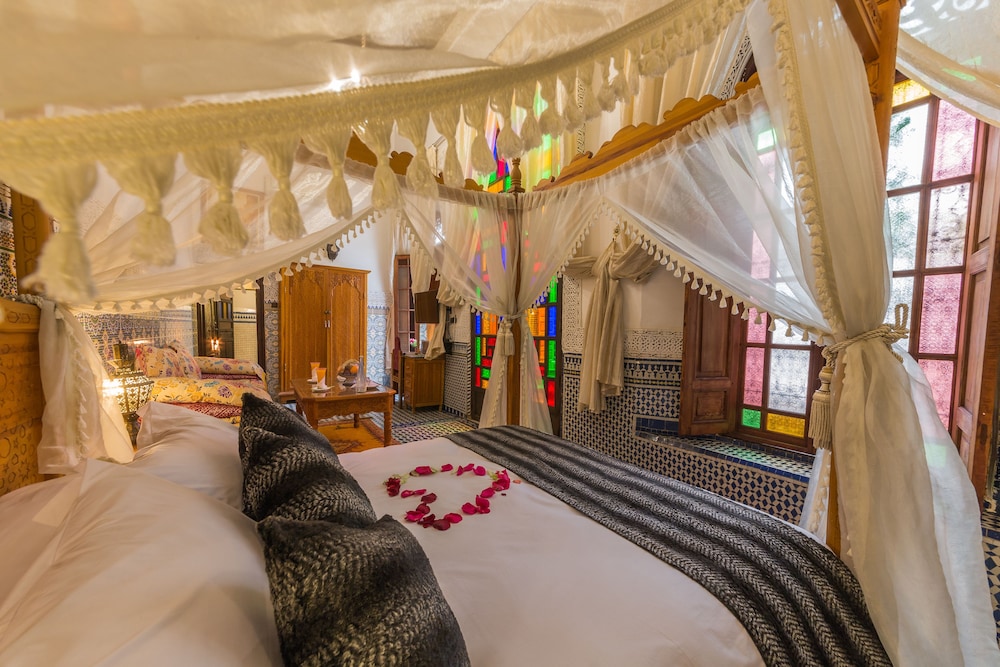 RIAD GHITA 38/50