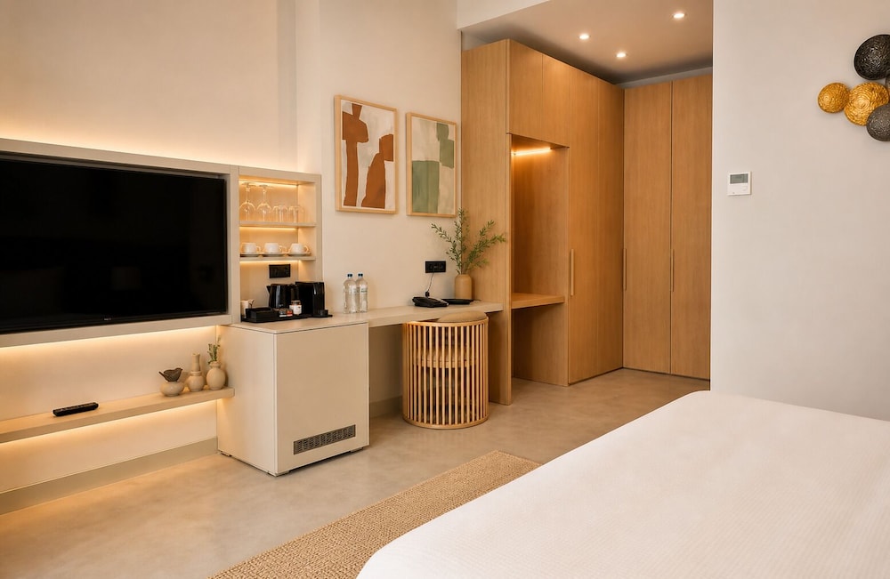 Mare Deluxe Residences and Villas 7/57
