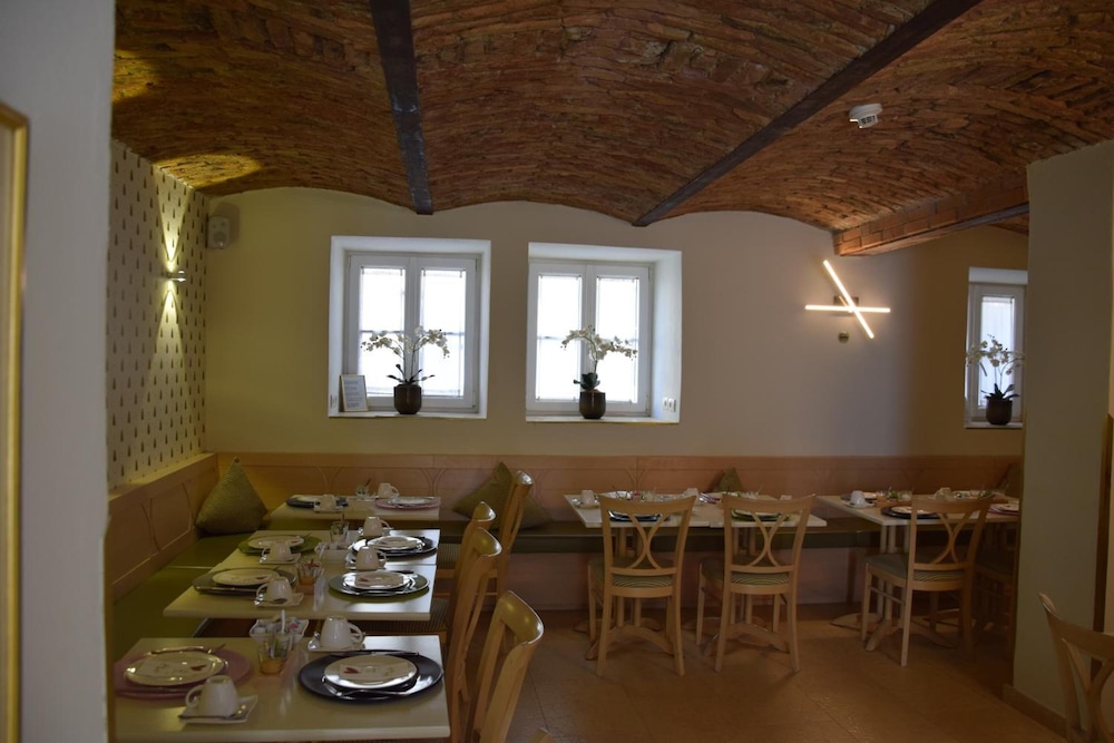 Atel Hotel Lasserhof 37/54