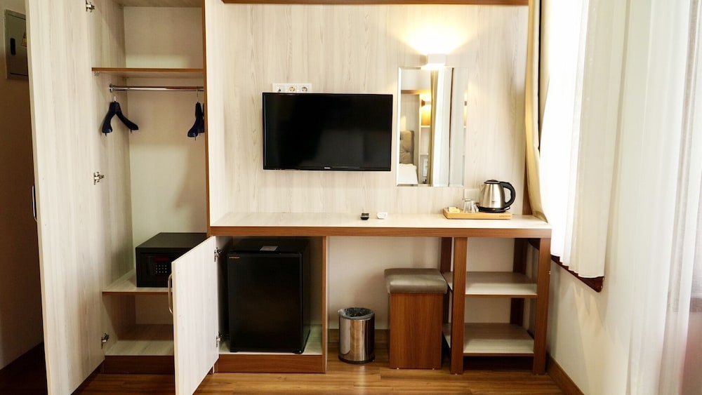 Qonaq Hotel 31/40