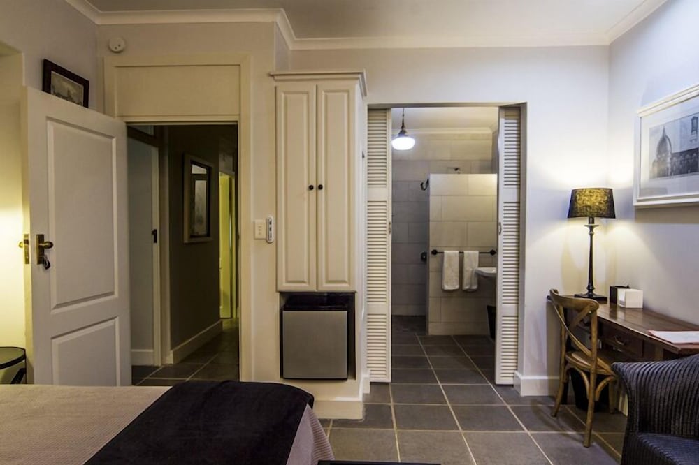 Maison - H Guest House 50/50