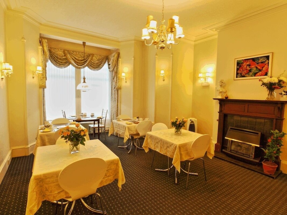 Brentwood Villa Bed And Breakfast 13/22