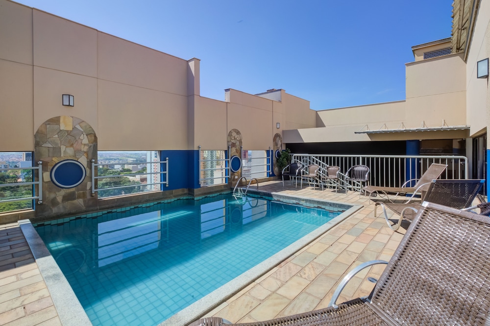 Slaviero Hotel Londrina Flat 34/50