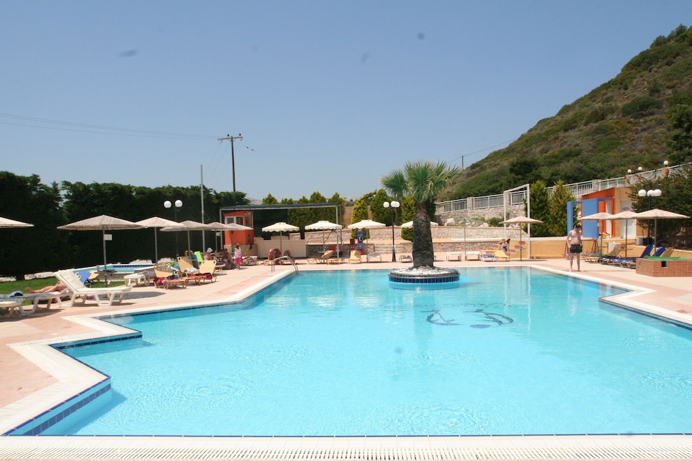 Diagoras Hotel 38/59