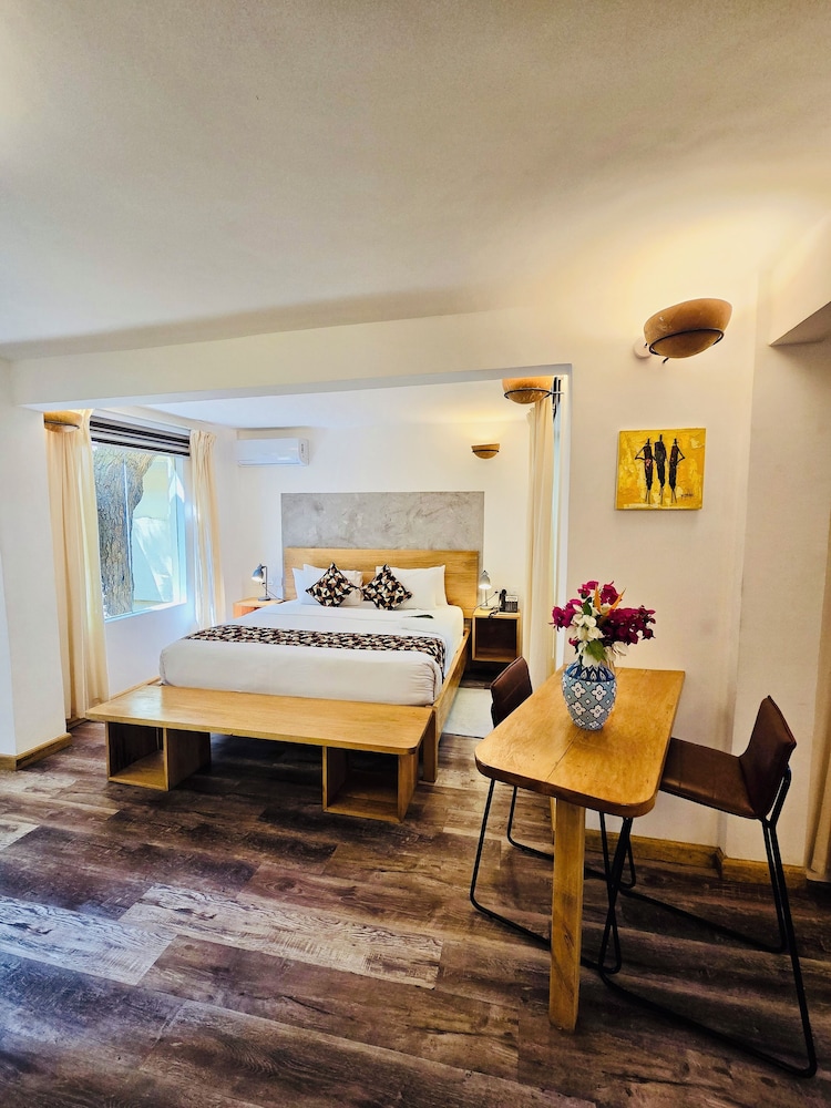 La Villa Boutique Hotel 47/69