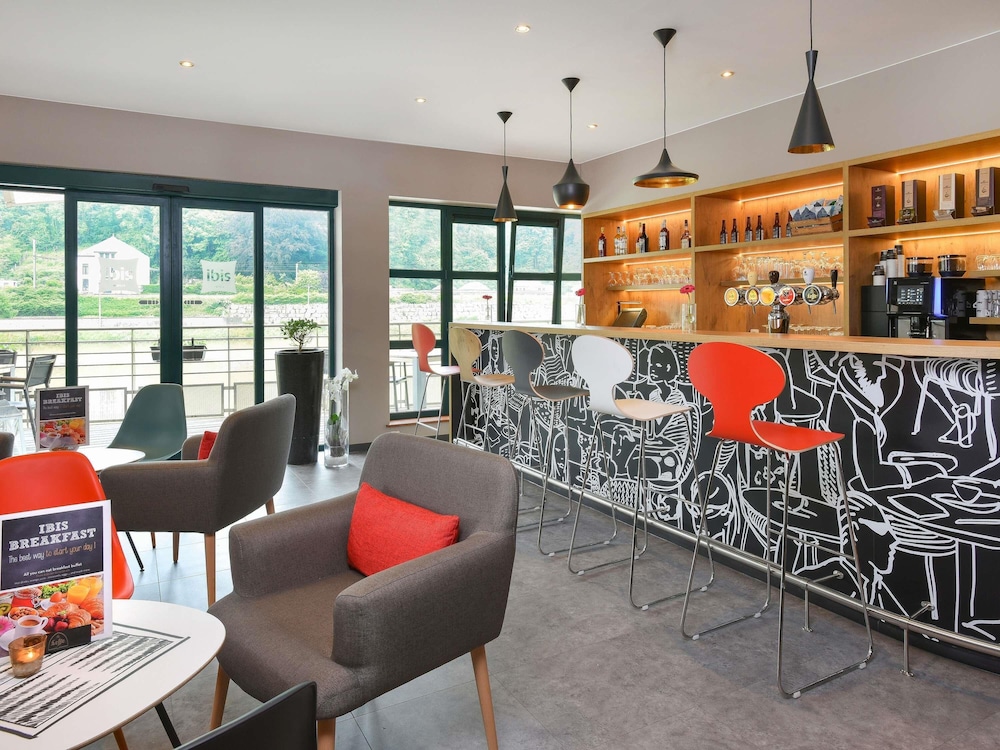 Ibis Dinant Centre 26/46