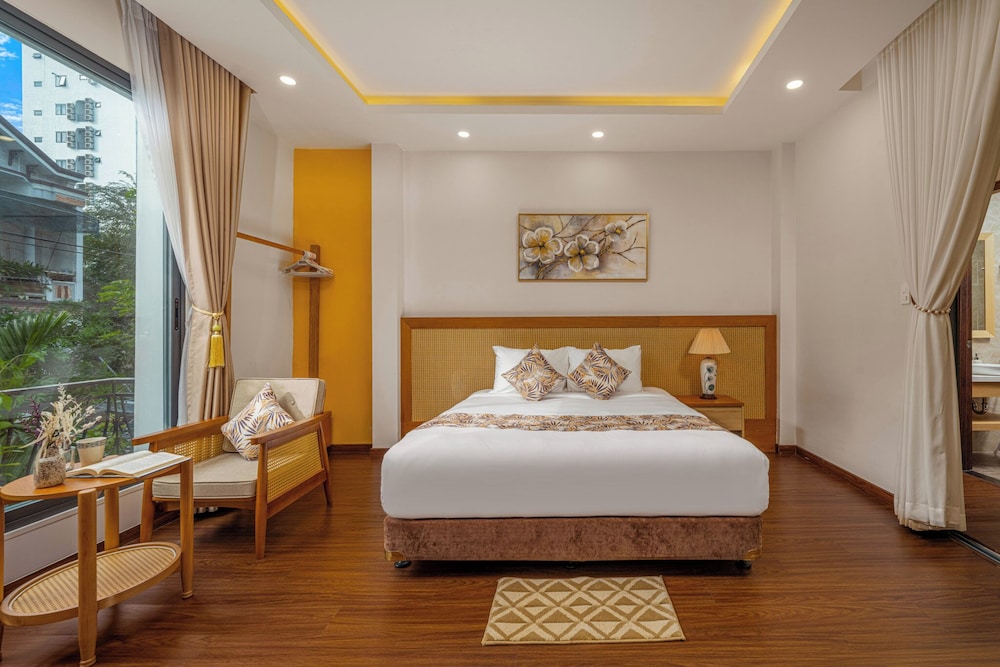 Omega Hotel 27/54