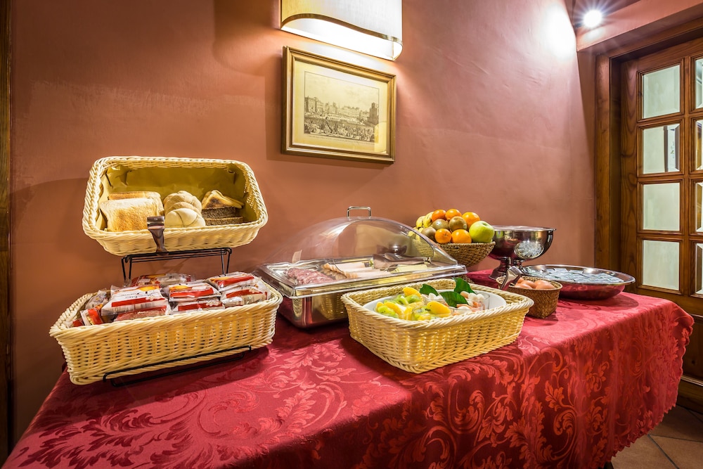 Hotel Marios 32/56