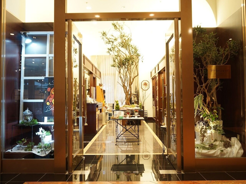 Mito Plaza Hotel 10/70
