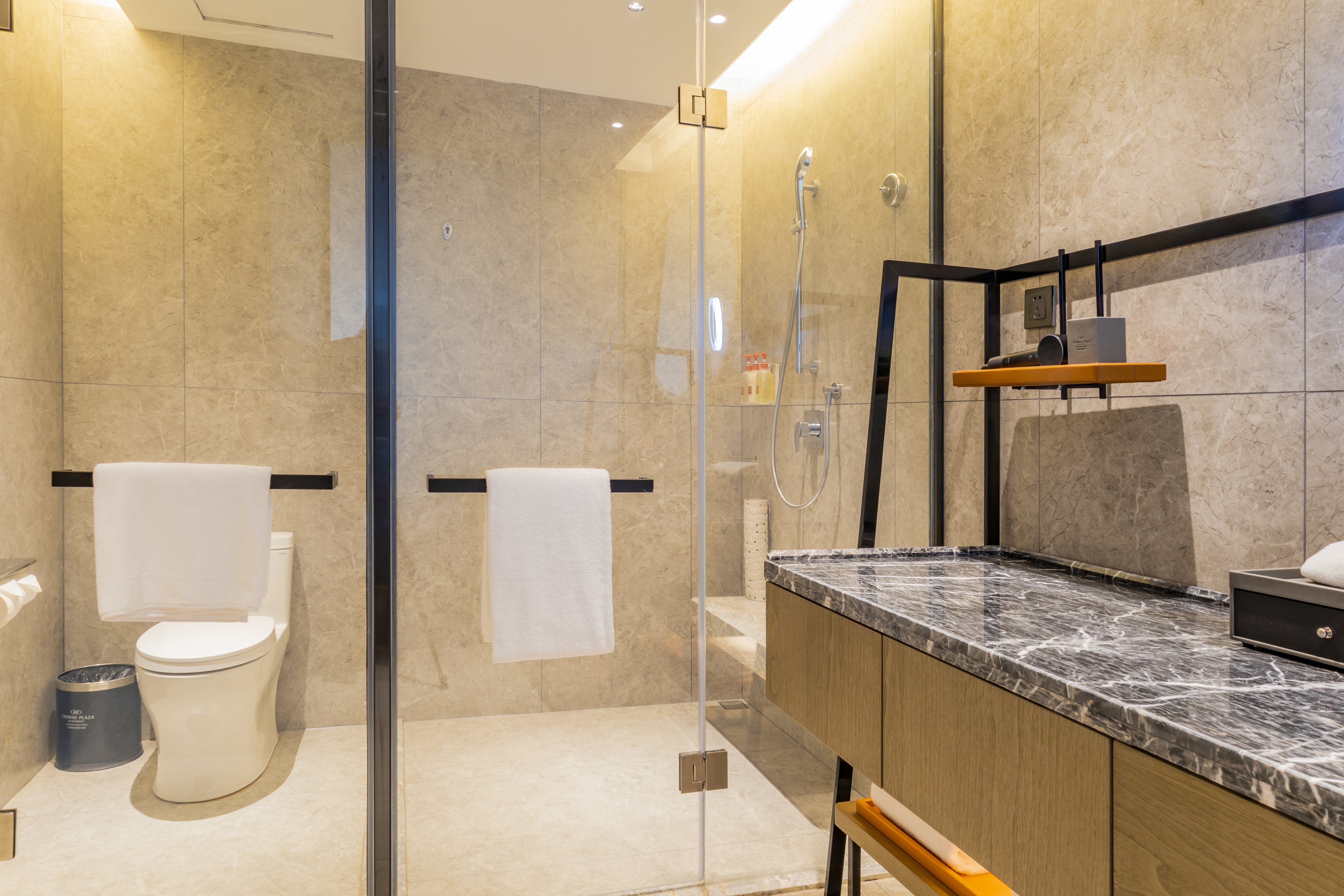 Crowne Plaza Lanzhou New Area 57/60