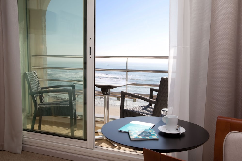 Atlantic Hotel 29/46
