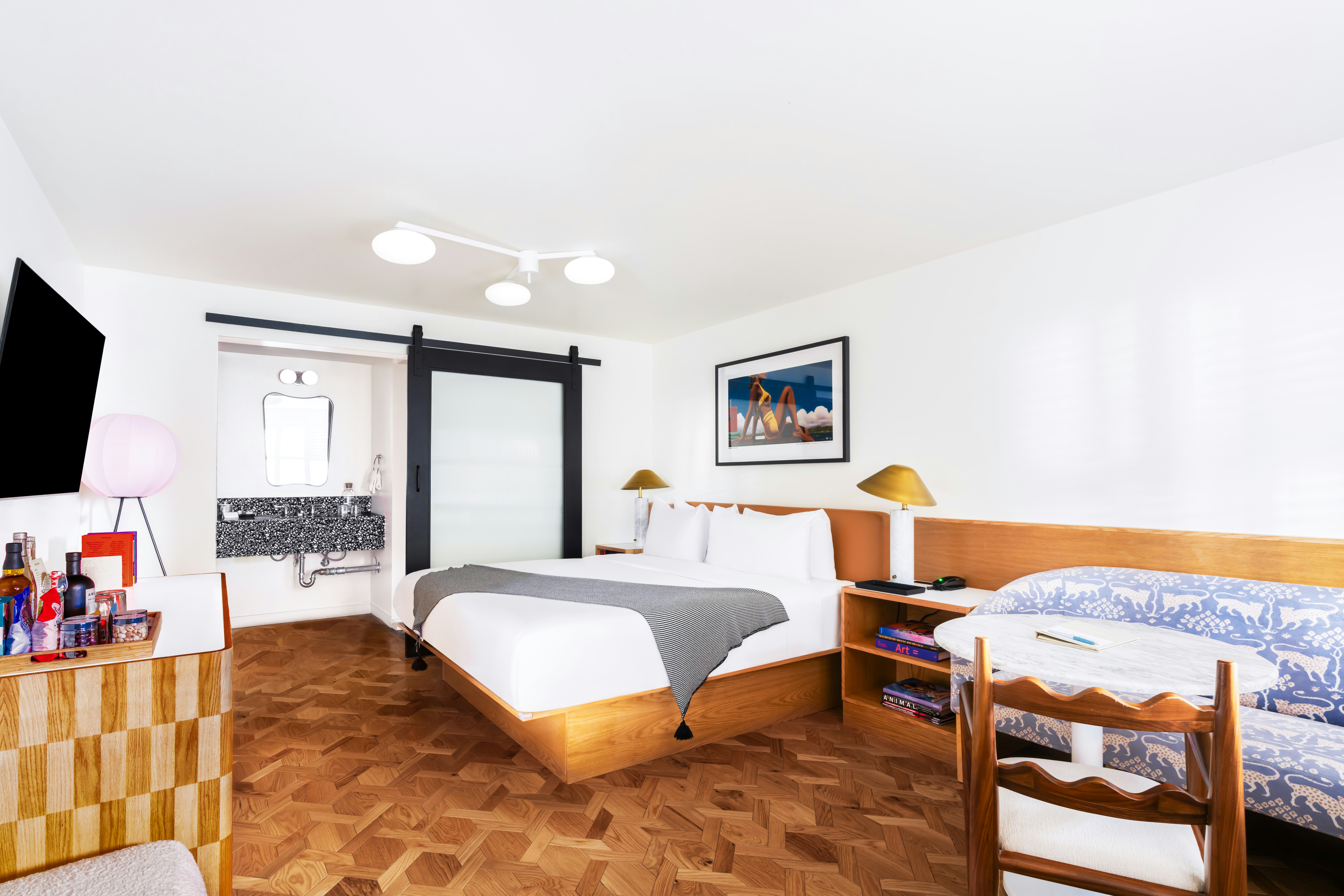 Short Stories Hotel 17/53