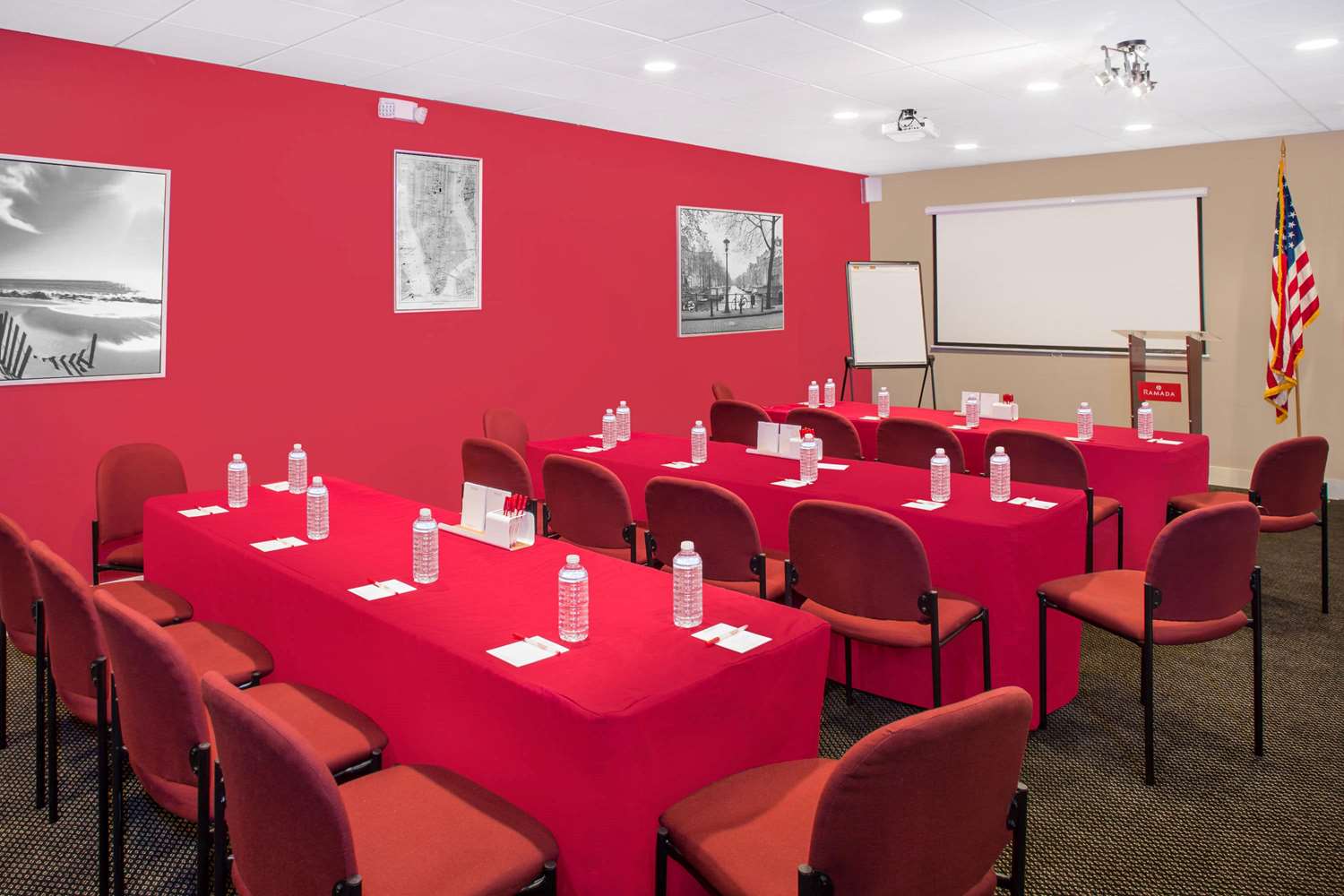 Ramada By Wyndham Miami Springs/Miami International Airport 39/48