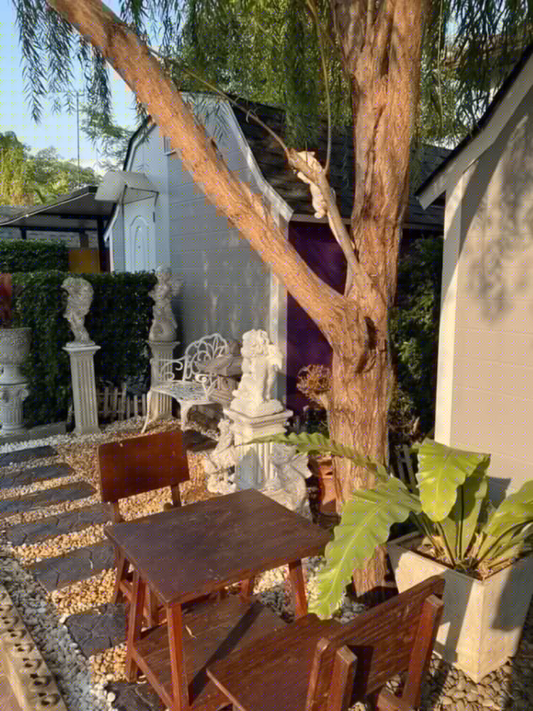Kurina Hotel 18/30