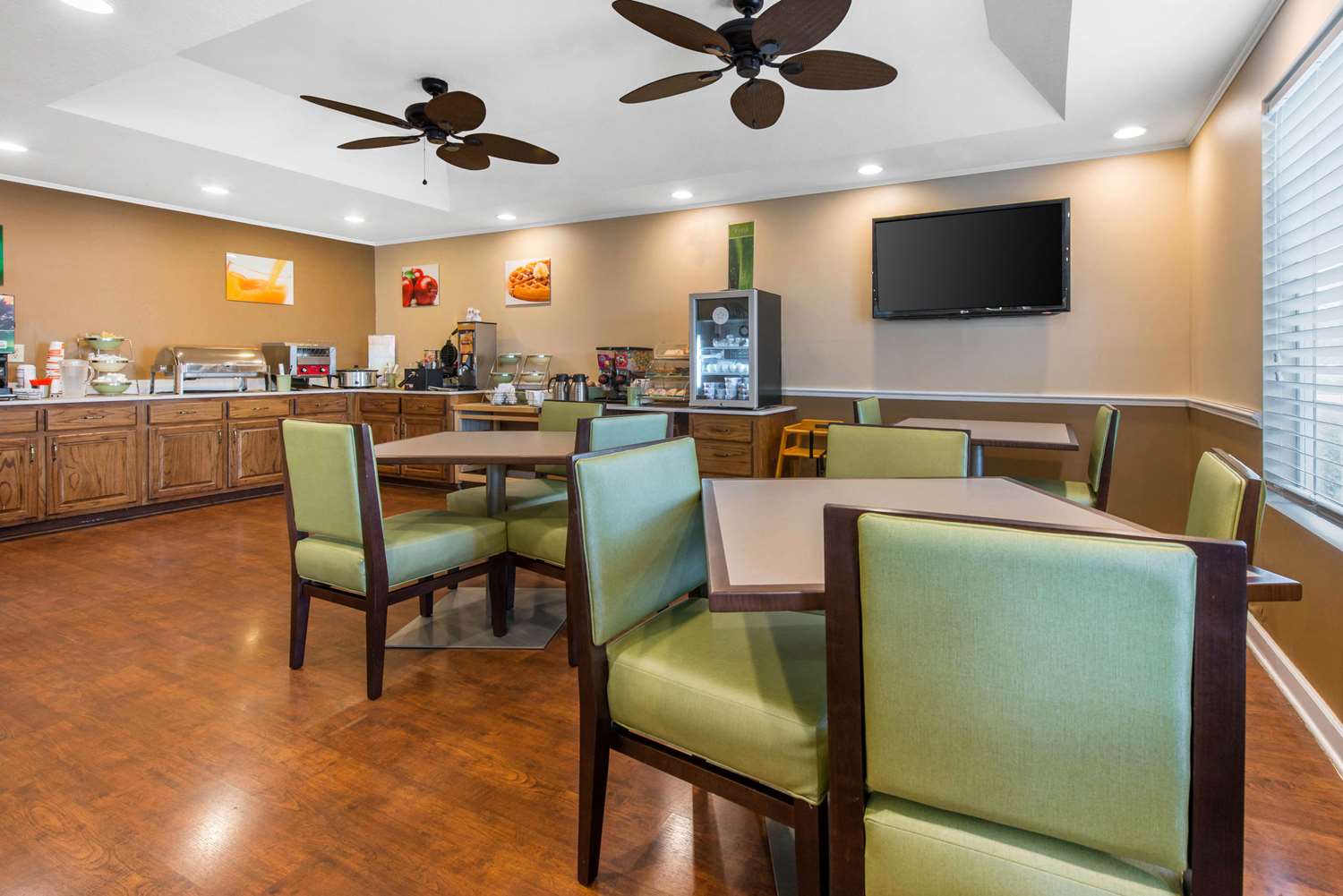 Quality Inn Palm Bay Melbourne I-95 26/35