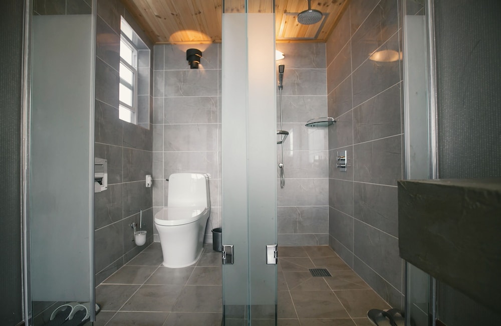 Aqua BEAutique 43/49