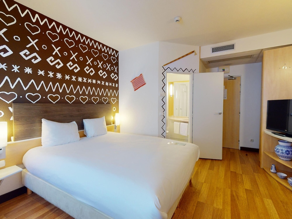 Ibis Bratislava Centrum Hotel 31/66