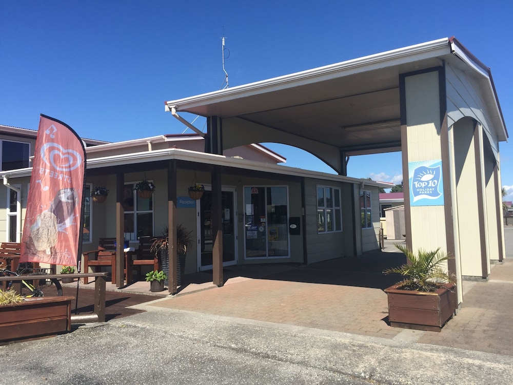 Greymouth Seaside Top 10 Holiday Park 1/71