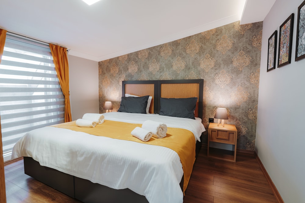 Umut Apartments 12/50
