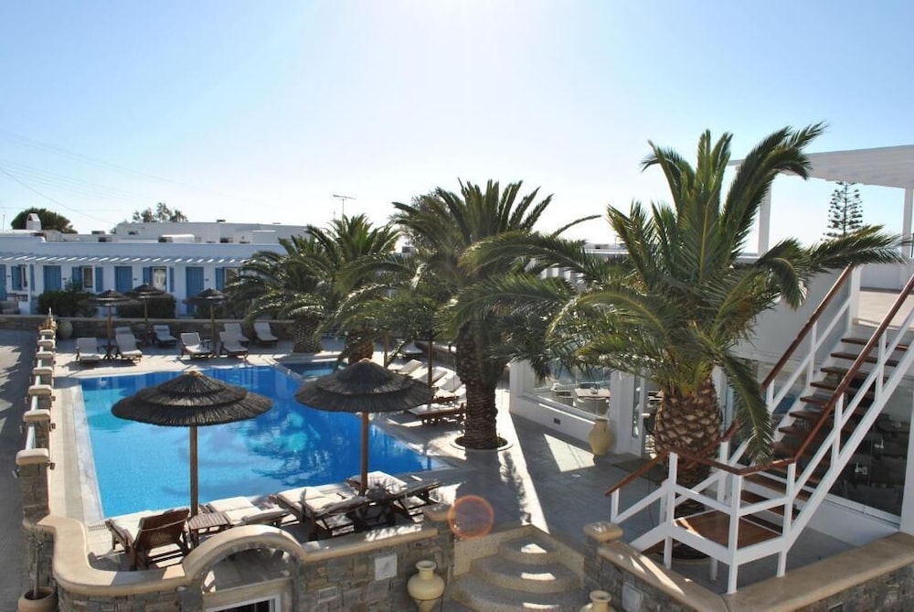 PETINAROS HOTEL 5/69