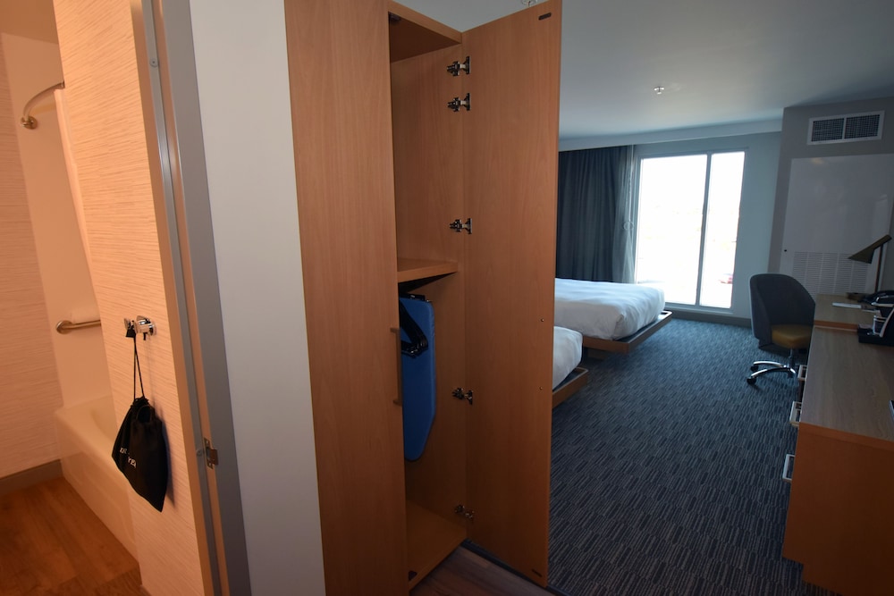 Legacy Hotel At Img Academy 24/66