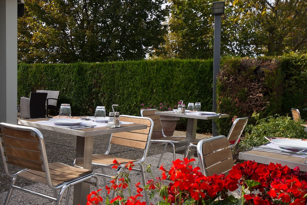 Hotel Campanile Reims Ouest Tinqueux 36/49