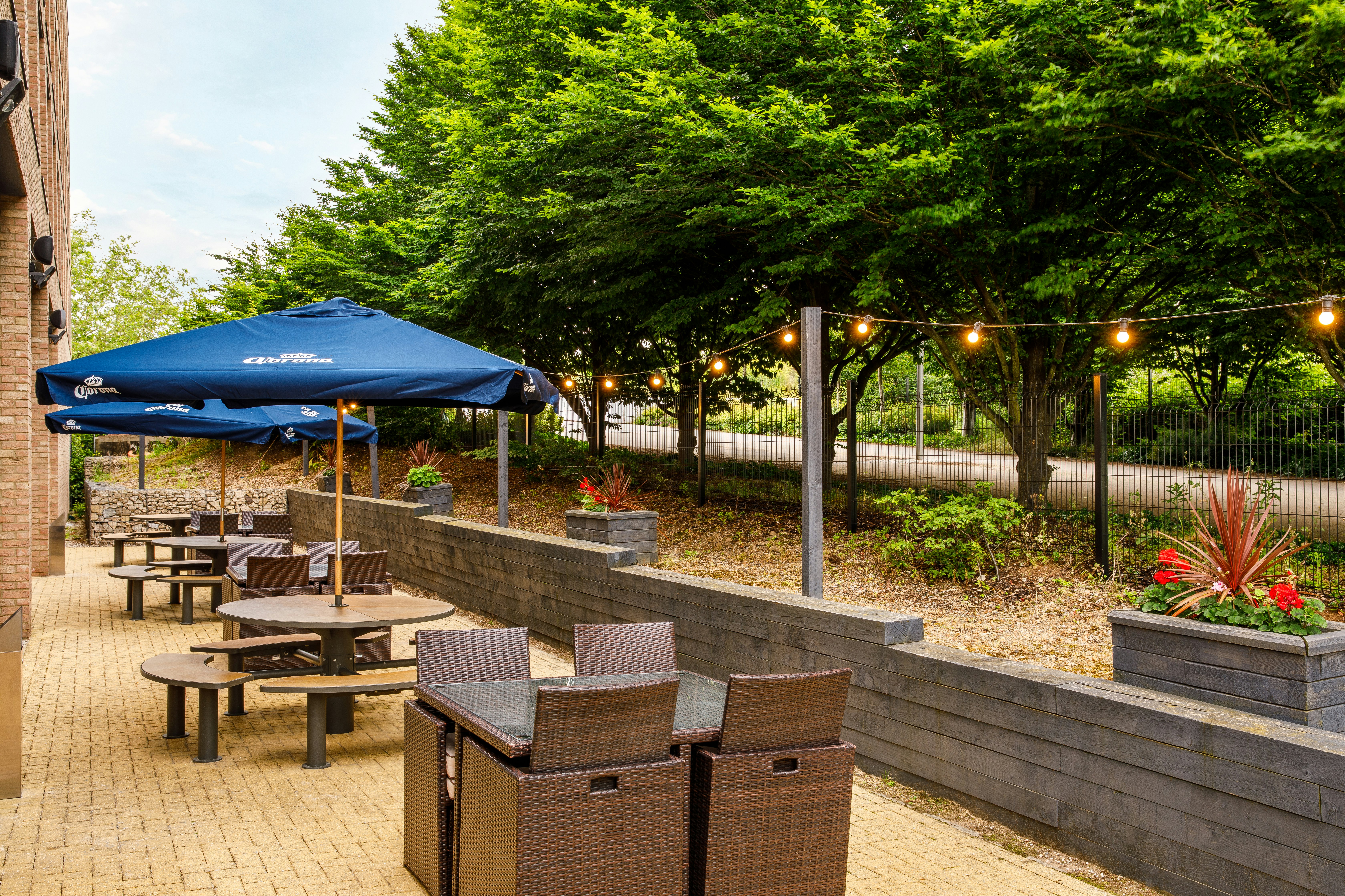 Holiday Inn Express London - Excel 62/64