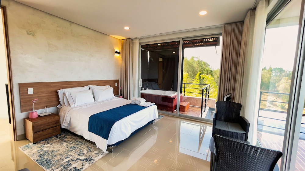 Arvum Hotel Boutique 11/44