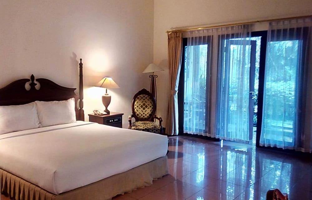 The Oxalis Regency Hotel Magelang 19/46