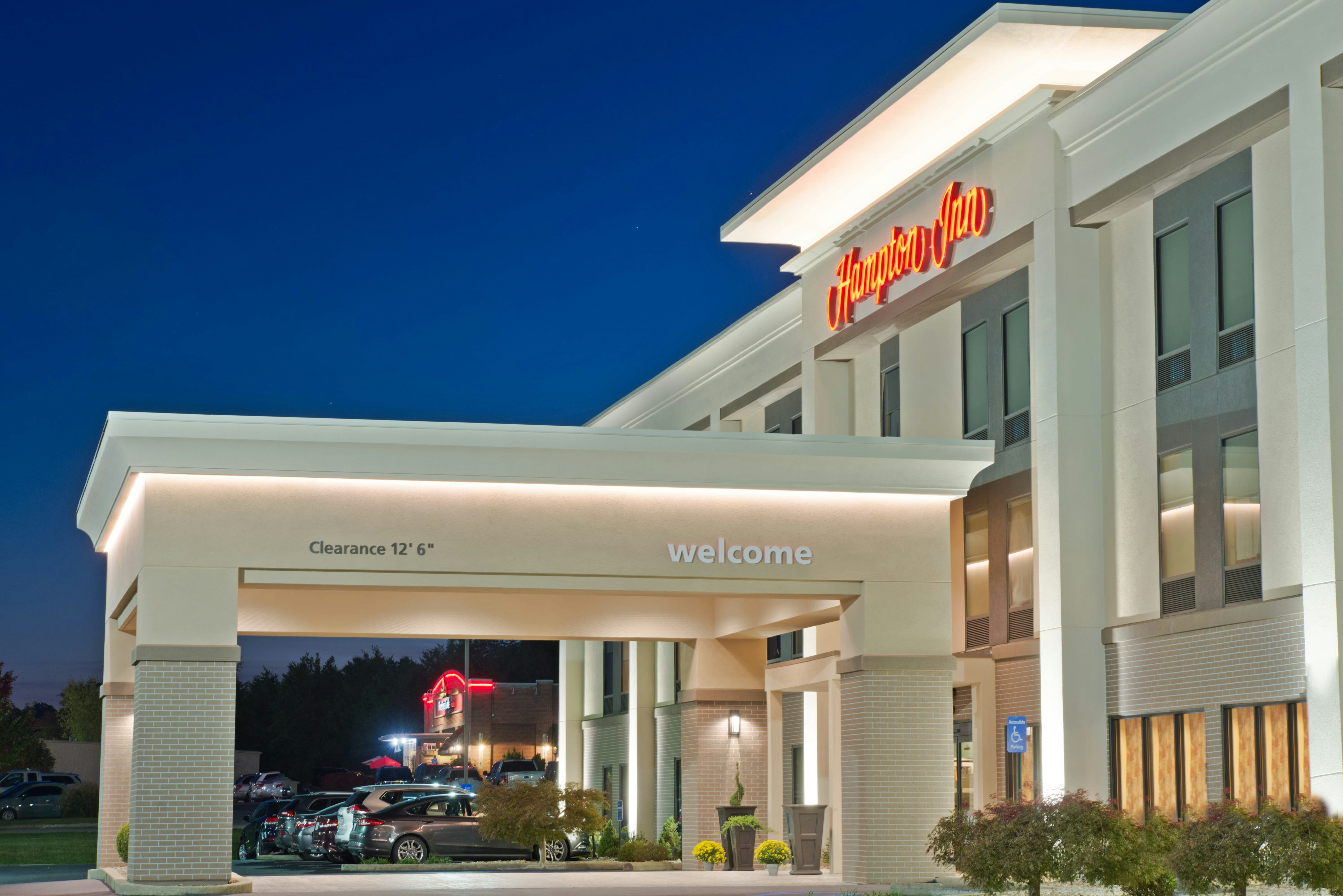 Hampton Inn Winfield/Teays Valley 4/43