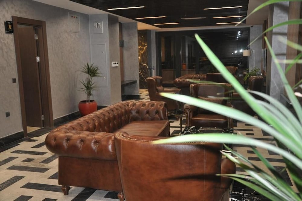 Golaz Suit Otel 27/43