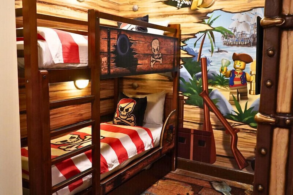 Legoland Hotel 9/38
