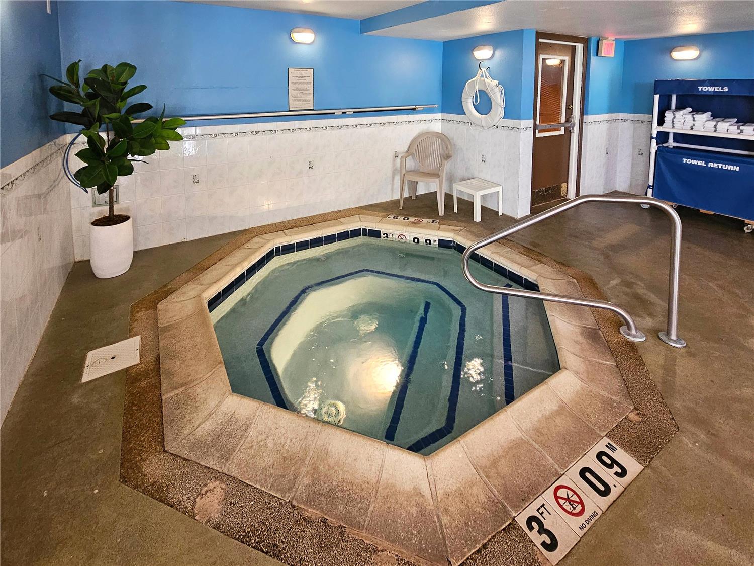 Comfort Inn & Suites Geneva - West Chicago 20/32